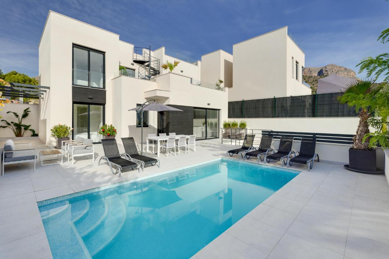Villa Blanka, Amazing Villa With Hot Tube & Heated Pool In Polop, Alicante Exteriér fotografie